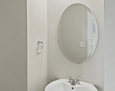 2717 Forest Grove Court - Photo Thumbnail 14