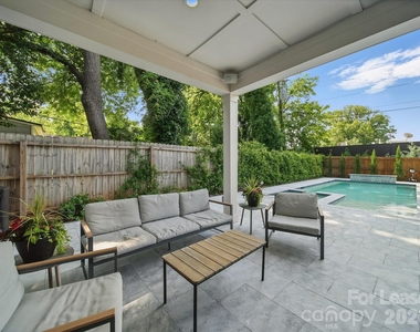 708 Cross Trail Drive - Photo Thumbnail 4