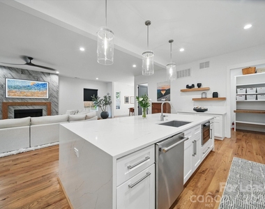 708 Cross Trail Drive - Photo Thumbnail 24