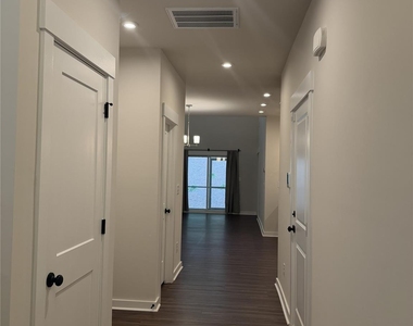 3340 Finchborough Court - Photo Thumbnail 25