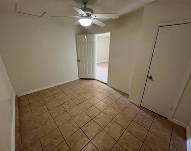 5313 Preston Trail - Photo Thumbnail 19