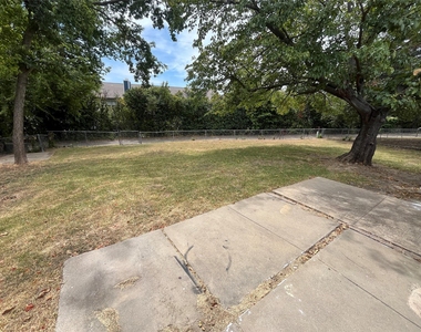 5313 Preston Trail - Photo Thumbnail 21