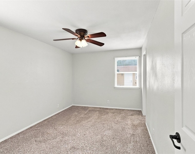 6705 Nola Court - Photo Thumbnail 6
