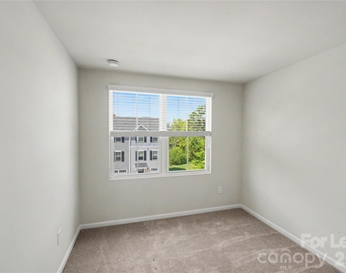 6042 Cutwater Circle - Photo Thumbnail 21