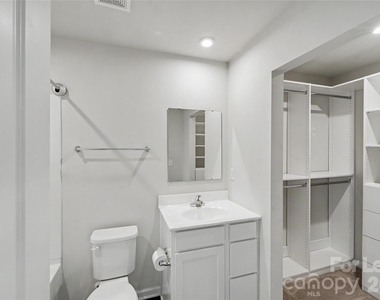 6042 Cutwater Circle - Photo Thumbnail 17