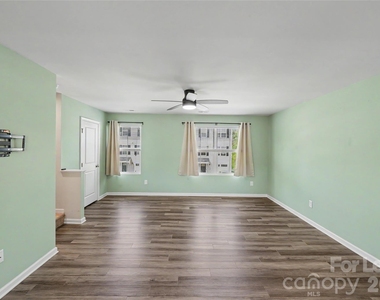 6042 Cutwater Circle - Photo Thumbnail 1