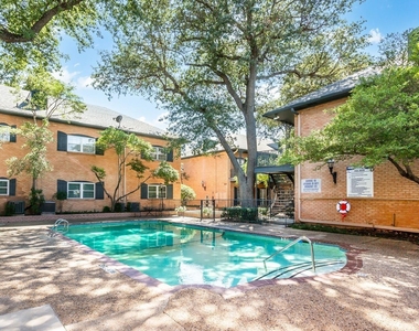 6015 E University Boulevard - Photo Thumbnail 11