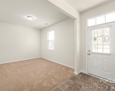 9517 Harvard Oak Court - Photo Thumbnail 3