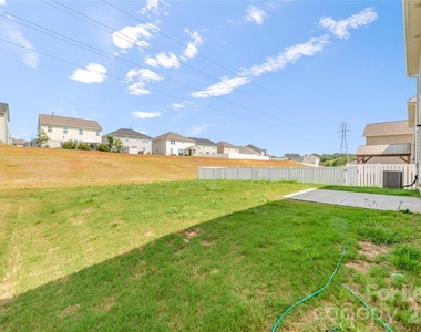 9517 Harvard Oak Court - Photo Thumbnail 29