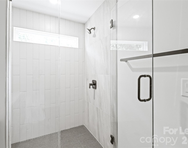 2007 Wilson Avenue - Photo Thumbnail 26