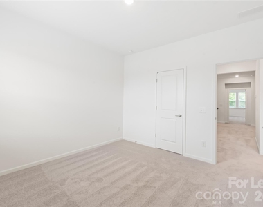 302 Silver Fleet Drive - Photo Thumbnail 32