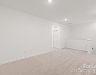 302 Silver Fleet Drive - Photo Thumbnail 23