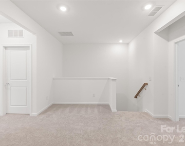 302 Silver Fleet Drive - Photo Thumbnail 22