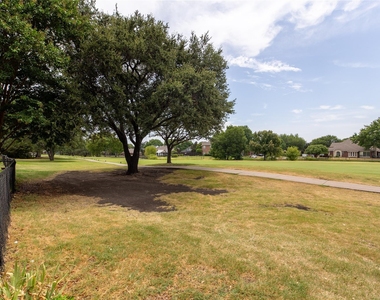 11301 New Orleans Drive - Photo Thumbnail 22