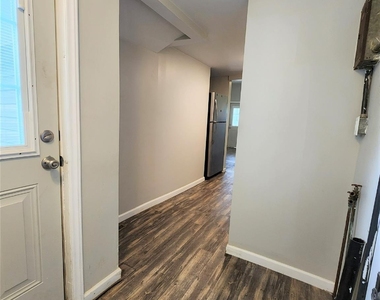 1423 Oakshade Avenue - Photo Thumbnail 15
