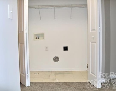 1218 Haden Drive - Photo Thumbnail 33