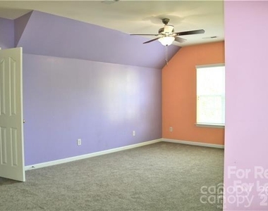 1218 Haden Drive - Photo Thumbnail 36