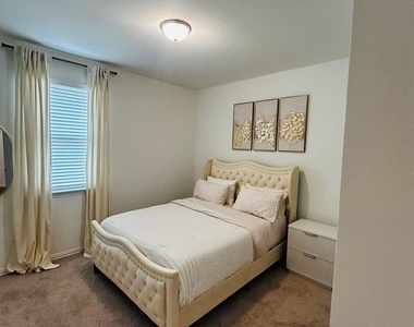 2106 Franklin Street - Photo Thumbnail 28