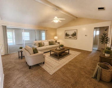 1811 Redwood Street - Photo Thumbnail 1