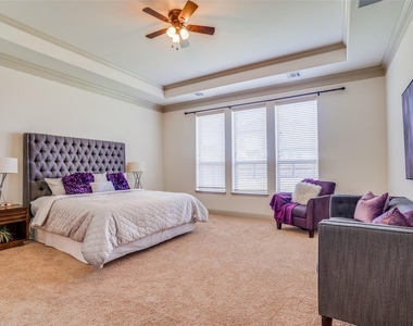 12226 Lazio Lane - Photo Thumbnail 18