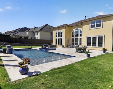 12226 Lazio Lane - Photo Thumbnail 31