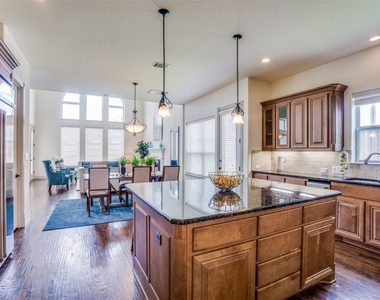 12226 Lazio Lane - Photo Thumbnail 8