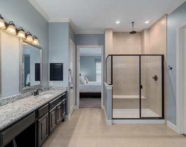 410 Oxford Place - Photo Thumbnail 12