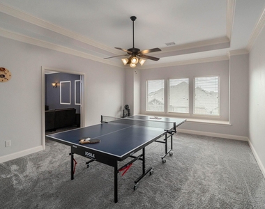 410 Oxford Place - Photo Thumbnail 15