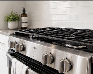 3333 Broadway, Unit C13e - Photo Thumbnail 1