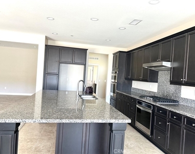 45667 Bassett Street - Photo Thumbnail 1