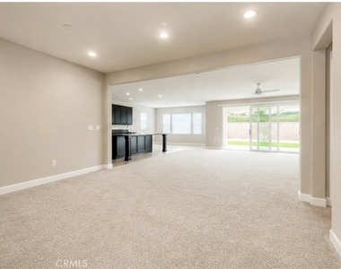 45667 Bassett Street - Photo Thumbnail 8