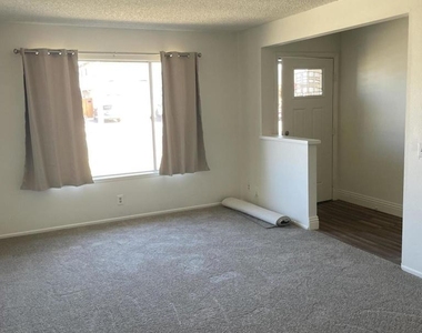 7560 Lemur Street - Photo Thumbnail 4