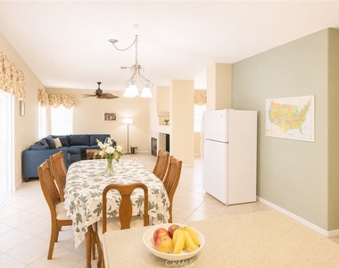 13104 Angeles Trail Way - Photo Thumbnail 5