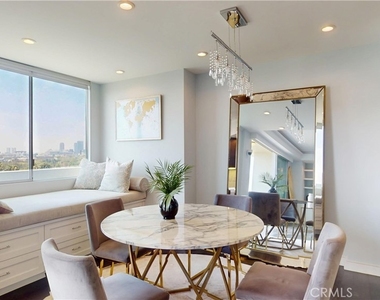 818 N Doheny Drive - Photo Thumbnail 13