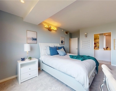 818 N Doheny Drive - Photo Thumbnail 26