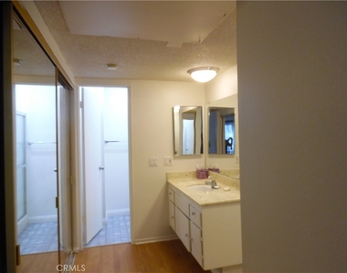 23515 Lyons - Photo Thumbnail 28