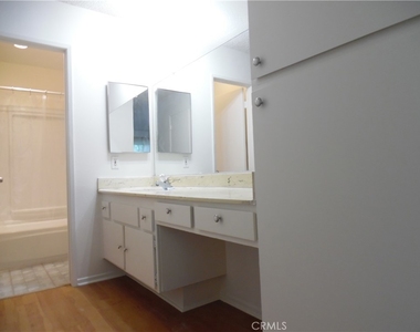 23515 Lyons - Photo Thumbnail 19
