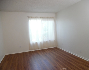 23515 Lyons - Photo Thumbnail 18