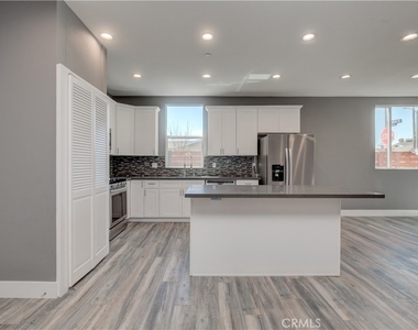 3626 S Cimarron Street - Photo Thumbnail 12