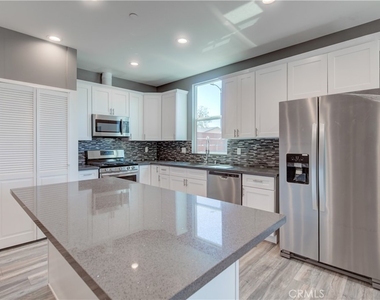 3626 S Cimarron Street - Photo Thumbnail 14
