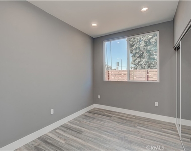 3626 S Cimarron Street - Photo Thumbnail 21