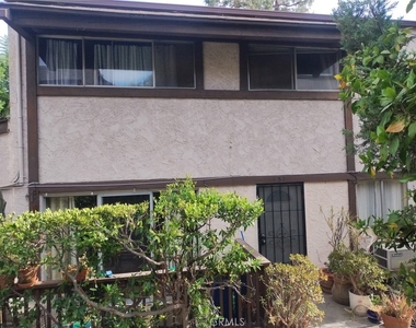 382 S Miraleste Drive - Photo Thumbnail 7