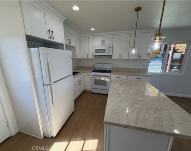424 Poplar - Photo Thumbnail 1