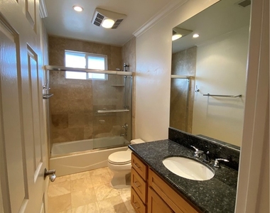 21622 Palos Verdes Blvd Boulevard - Photo Thumbnail 10