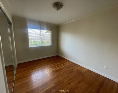 21622 Palos Verdes Blvd Boulevard - Photo Thumbnail 14