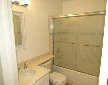 1099 W Ontario - Photo Thumbnail 8