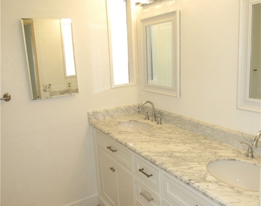 1099 W Ontario - Photo Thumbnail 10