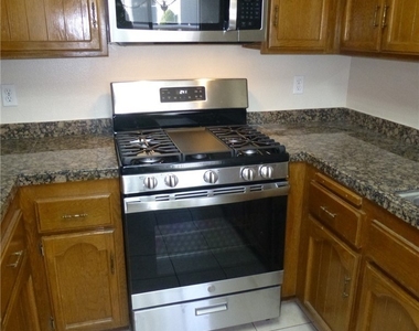 6096 Terrace Lane - Photo Thumbnail 3