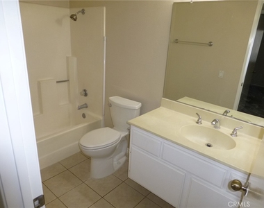6096 Terrace Lane - Photo Thumbnail 25