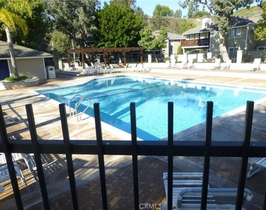 6096 Terrace Lane - Photo Thumbnail 2